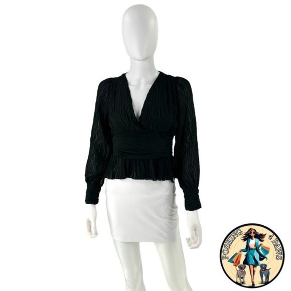 Petal & Pup | NEW Delilah Pleated V Neck Top in Black Size S - Picture 4 of 11